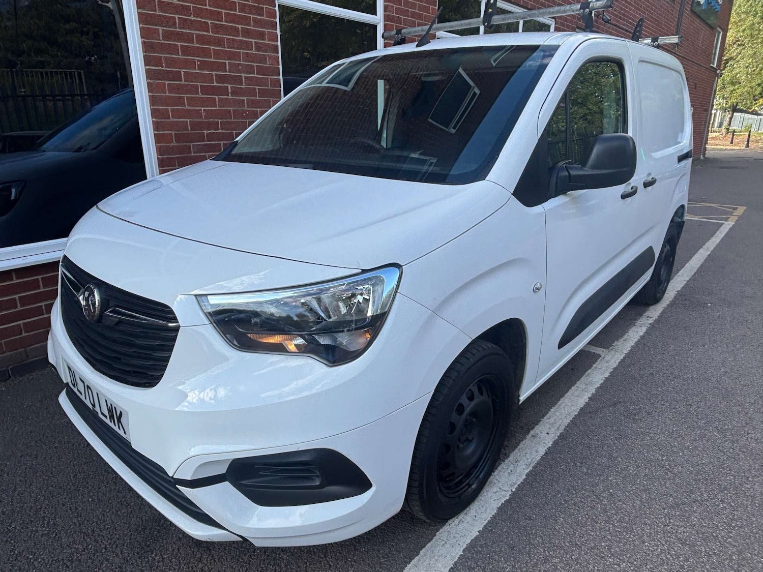 Used Vauxhall Combo 2021 for sale - 76669816: Photo 9