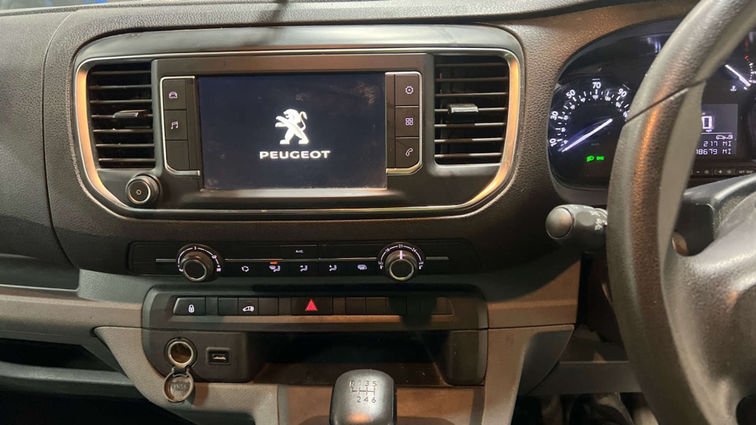 Used Peugeot Expert 2021 for sale - 76554459: Photo 7