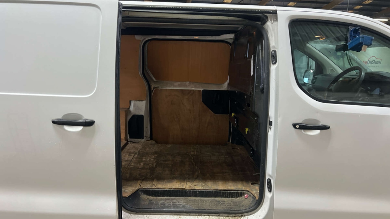 Used Peugeot Expert 2021 for sale - 76554459: Photo 9