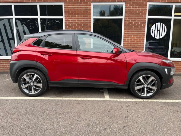 Used Hyundai KONA 2020 for sale - 76277817: Photo 2