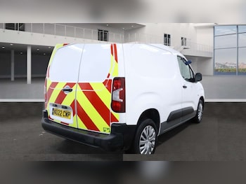 Used Peugeot Partner 2022 for sale - 77170347: Photo