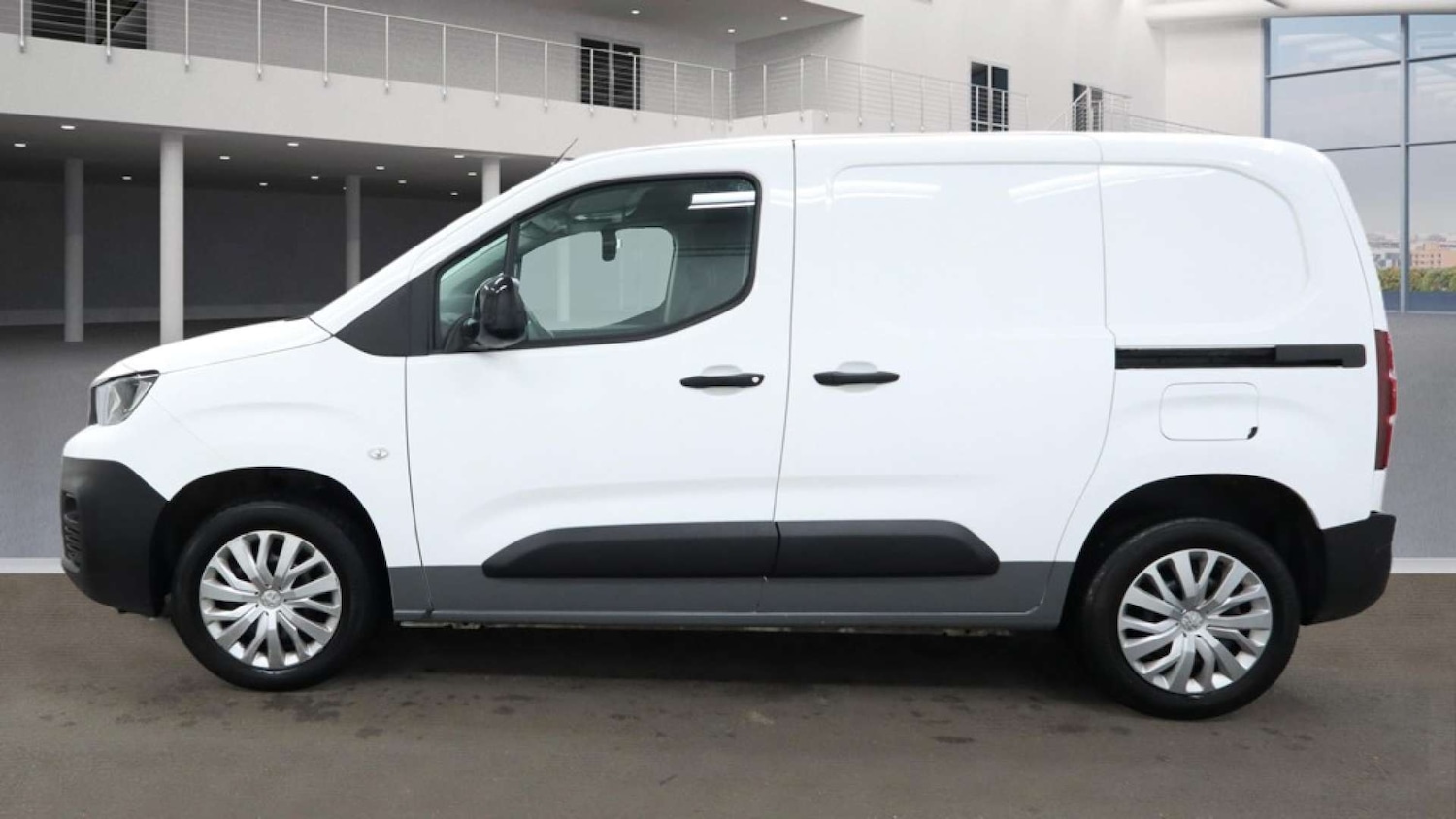 Used Peugeot Partner 2022 for sale - 77170347: Photo 5