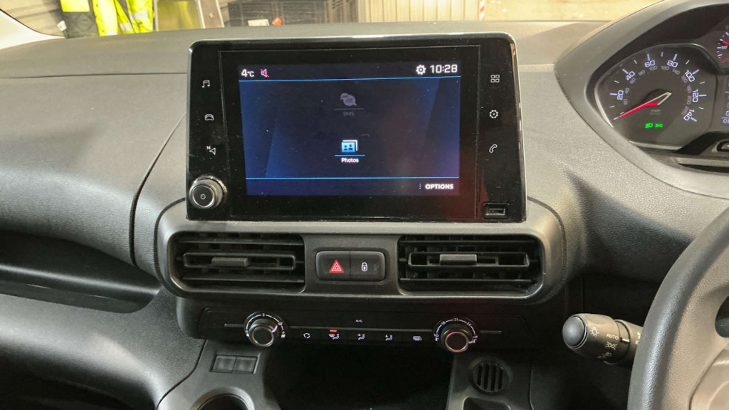 Used Peugeot Partner 2022 for sale - 77170347: Photo 8