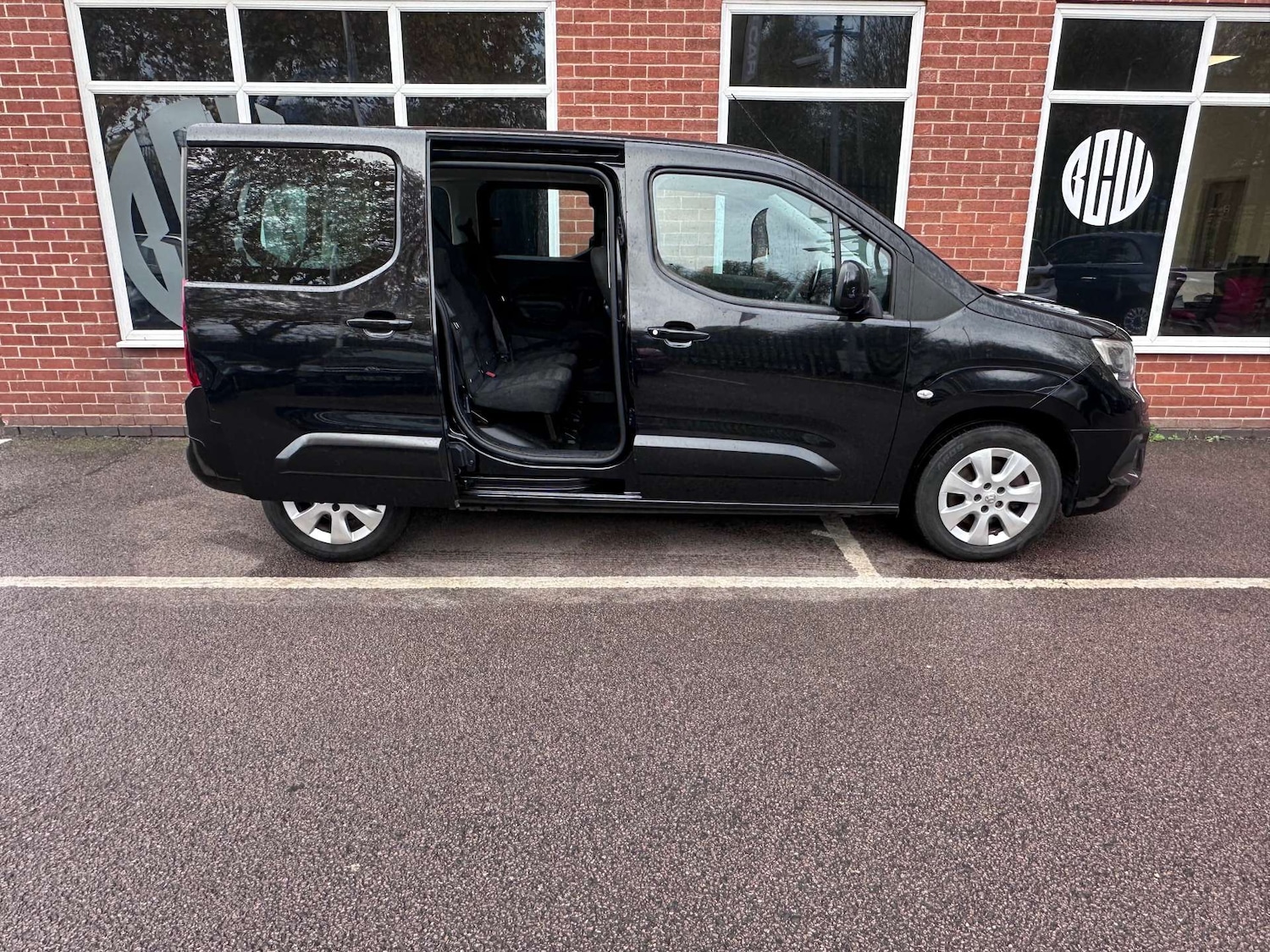 Used Vauxhall Combo Life 2019 for sale - 76520307: Photo 3