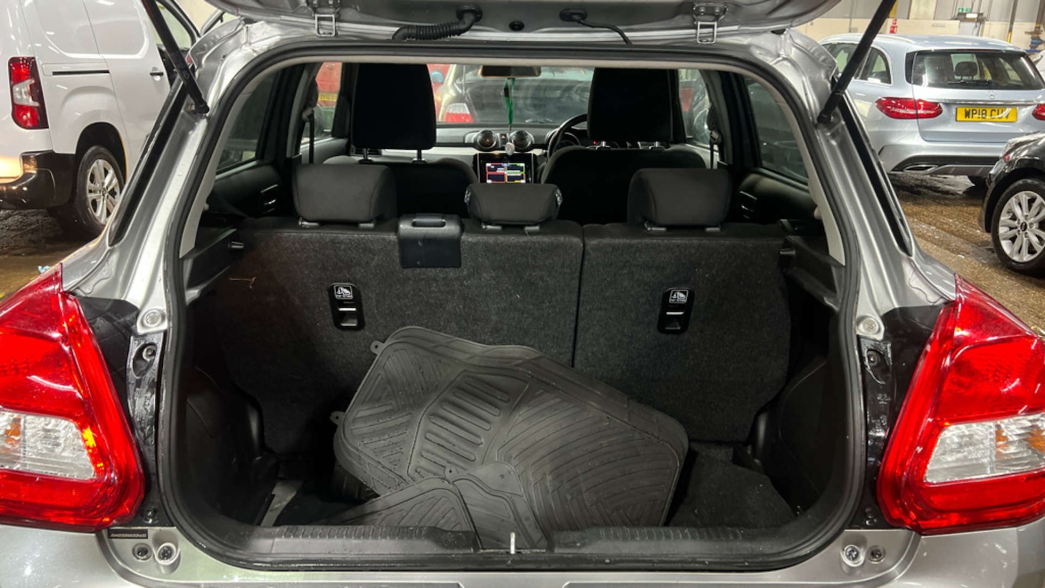 Used Suzuki Swift 2020 for sale - 77508828: Photo 7