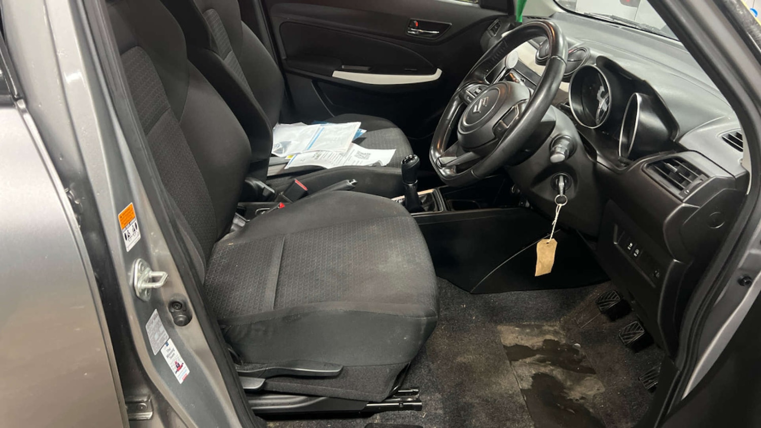 Used Suzuki Swift 2020 for sale - 77508828: Photo 9