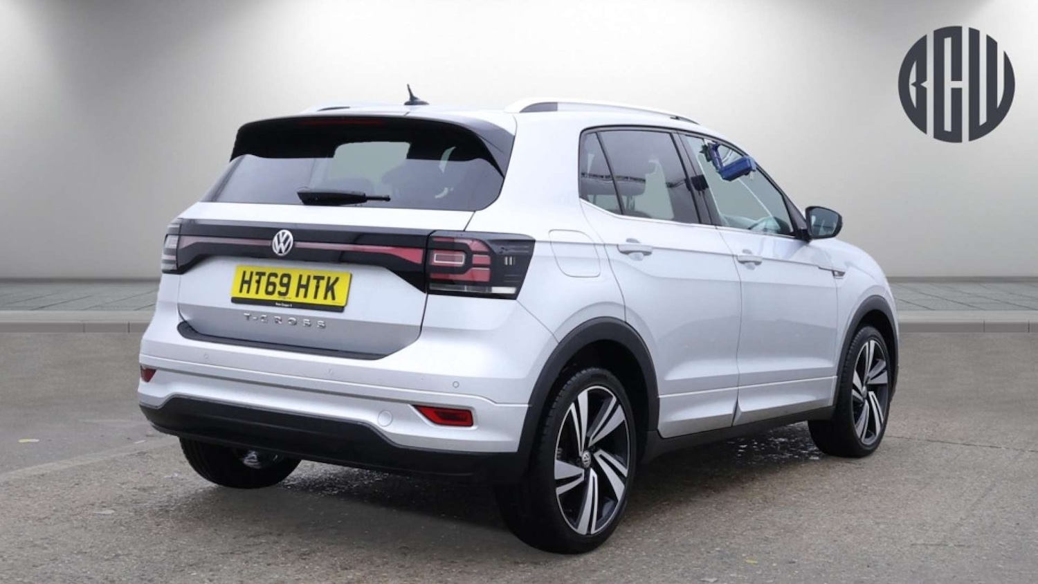 Used Volkswagen T-Cross 2020 for sale - 76720452: Photo 5