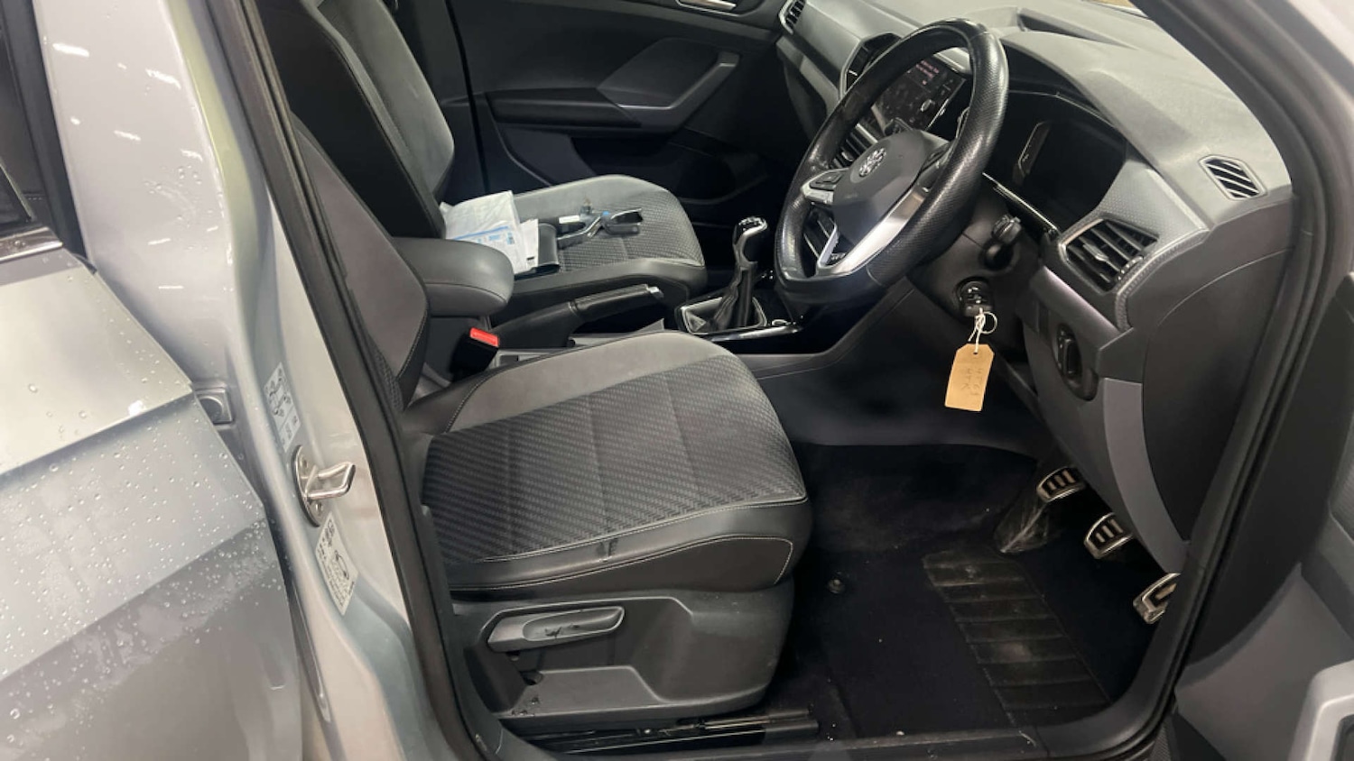 Used Volkswagen T-Cross 2020 for sale - 76720452: Photo 9