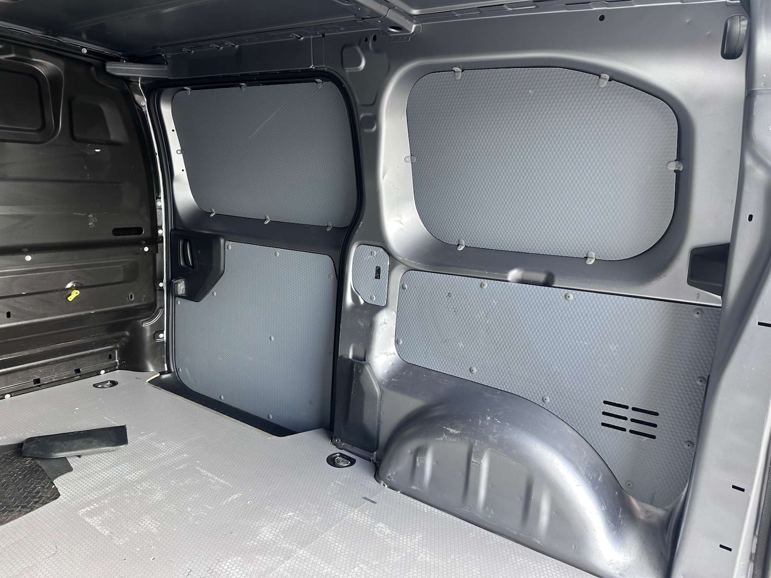 Used Vauxhall Vivaro 2021 for sale - 76313281: Photo 18