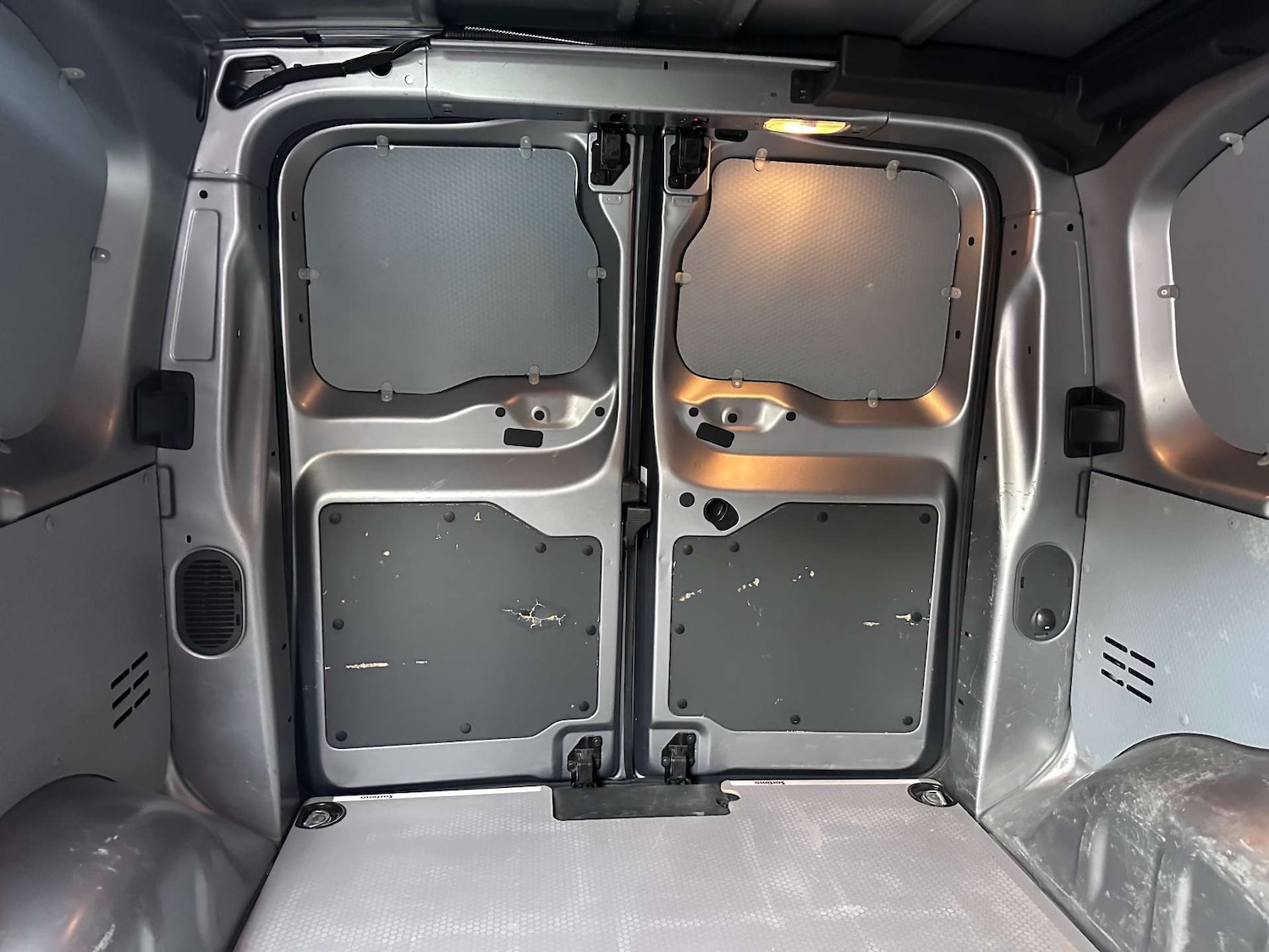 Used Vauxhall Vivaro 2021 for sale - 76313281: Photo 20