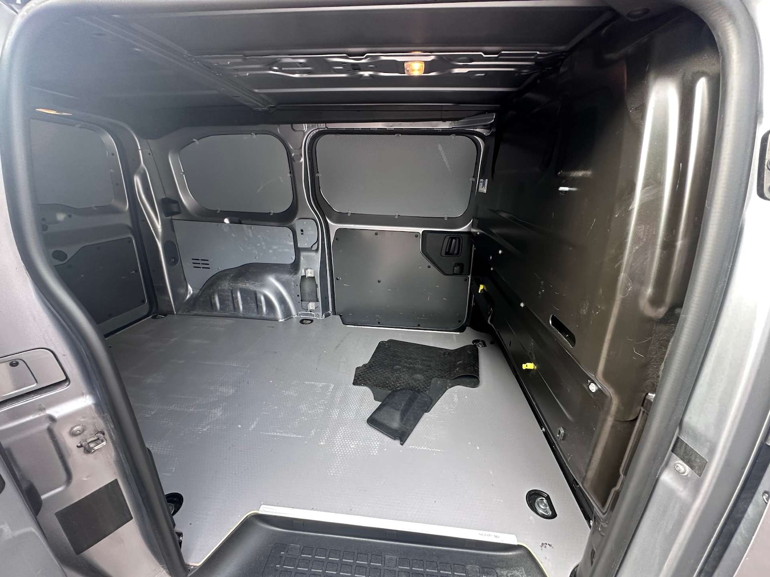 Used Vauxhall Vivaro 2021 for sale - 76313281: Photo 4