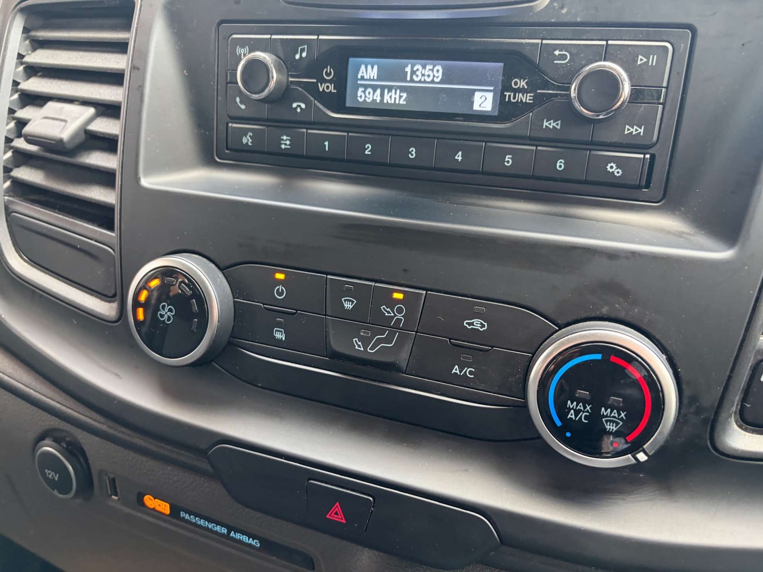 Used Ford Transit Custom 2018 for sale - 77210034: Photo 29