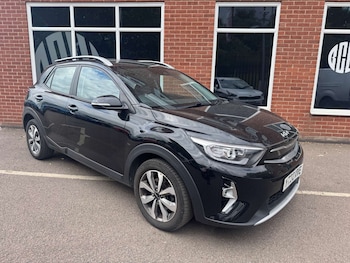 Used Kia Stonic 2022 for sale - 79114521: Photo