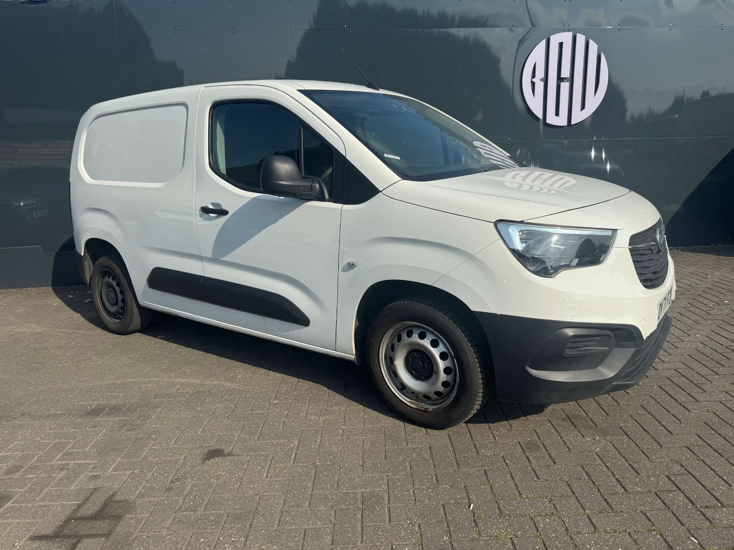 Used Vauxhall Combo 2021 for sale - 76277634: Photo 1