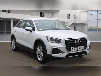 Audi - Q2