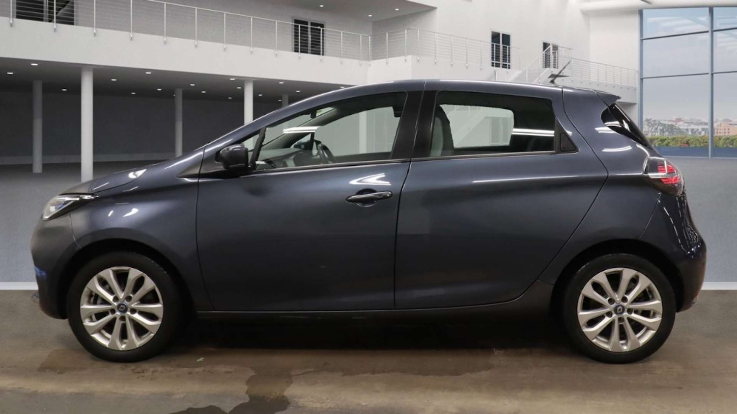 Used Renault Zoe 2020 for sale - 77548571: Photo 6