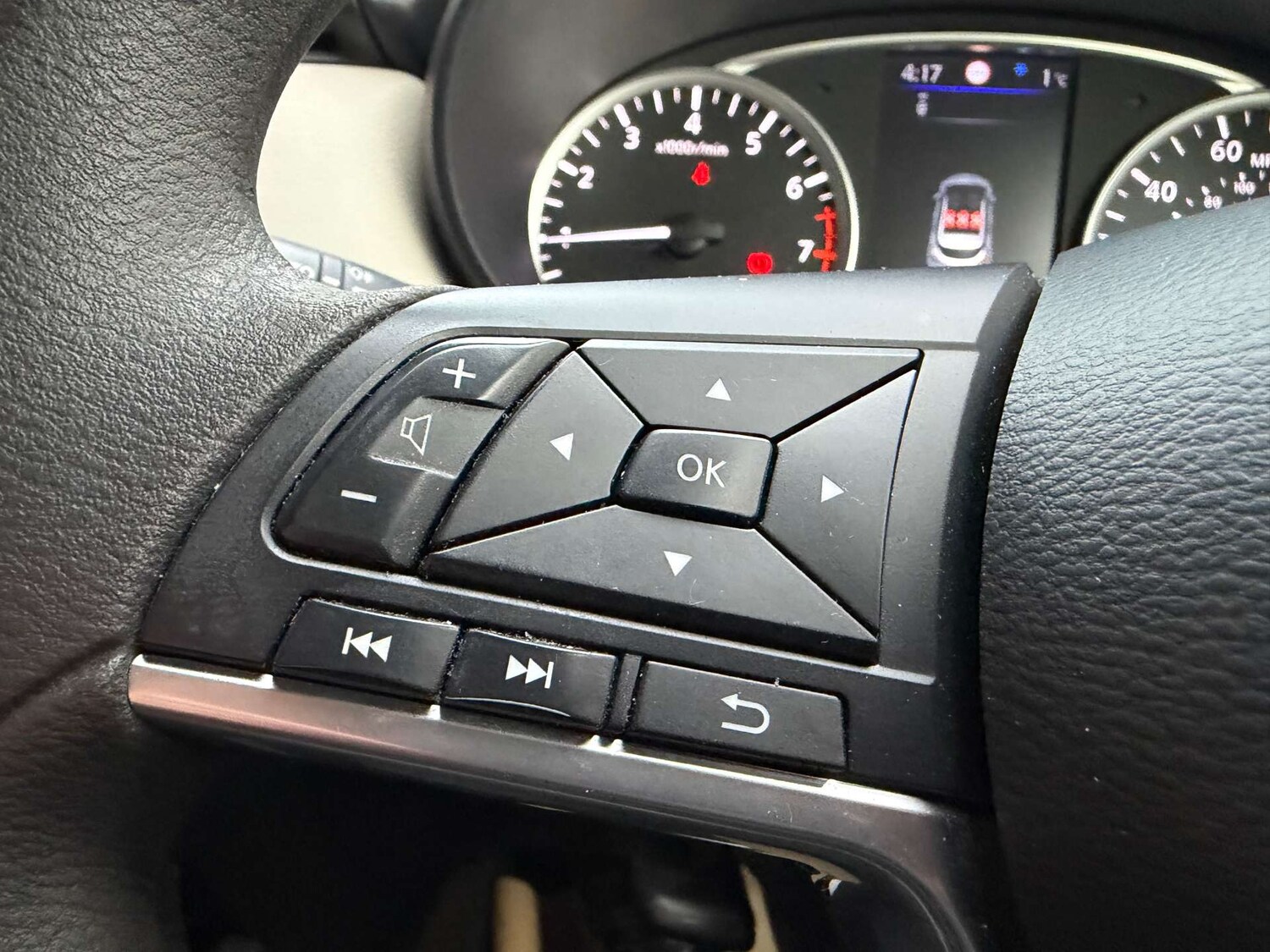 Used Nissan Micra 2022 for sale - 76520304: Photo 28