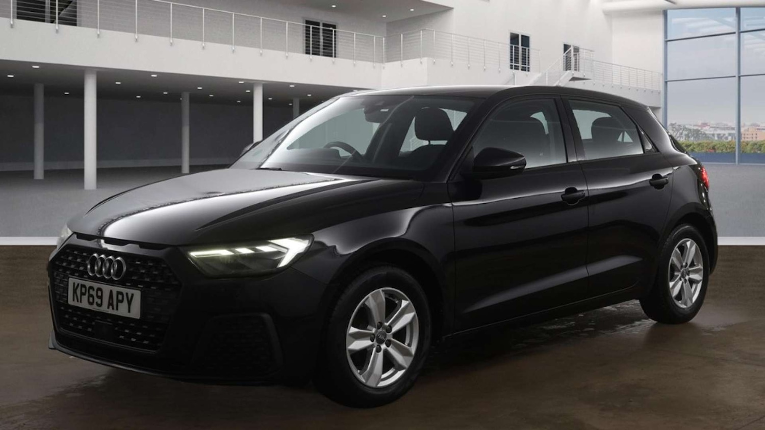 Used Audi A1 2019 for sale - 77329462: Photo 2