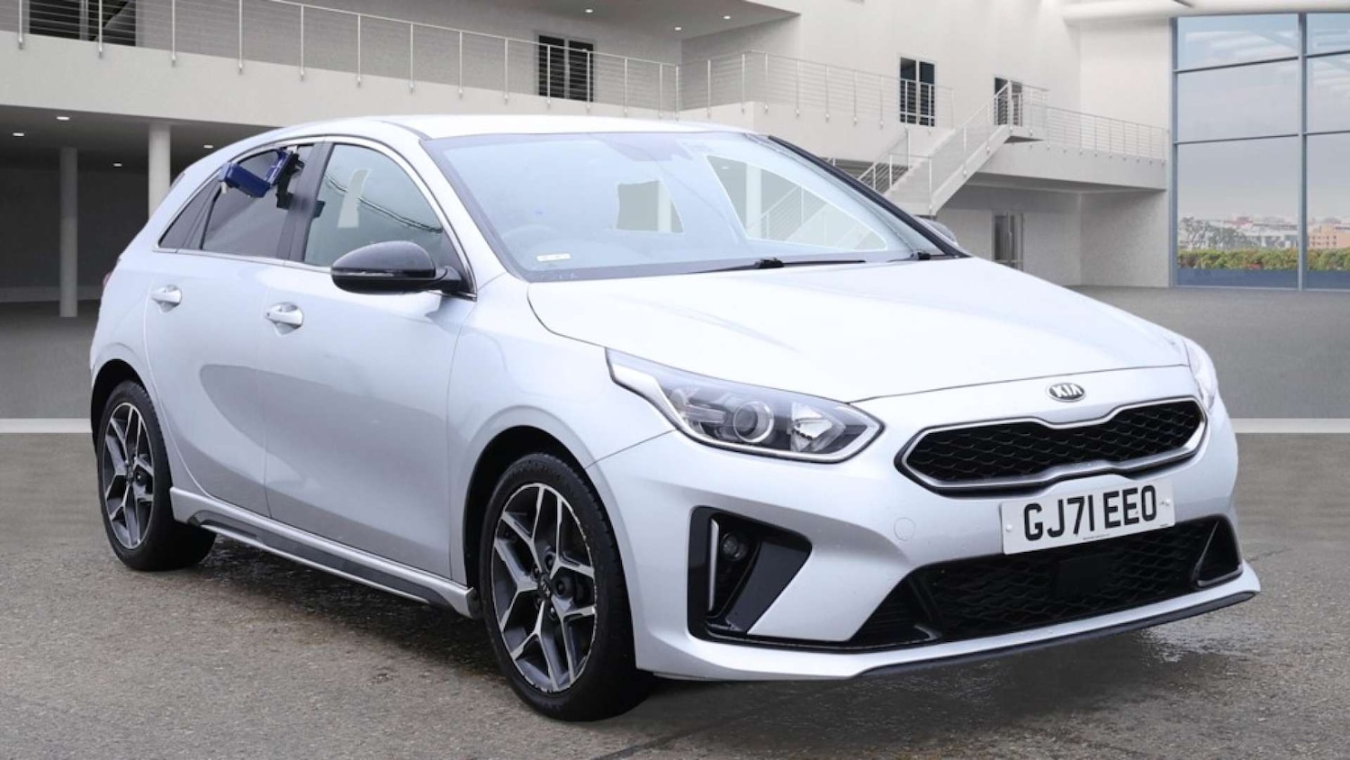 Used Kia Ceed 2021 for sale - 76422599: Photo 1