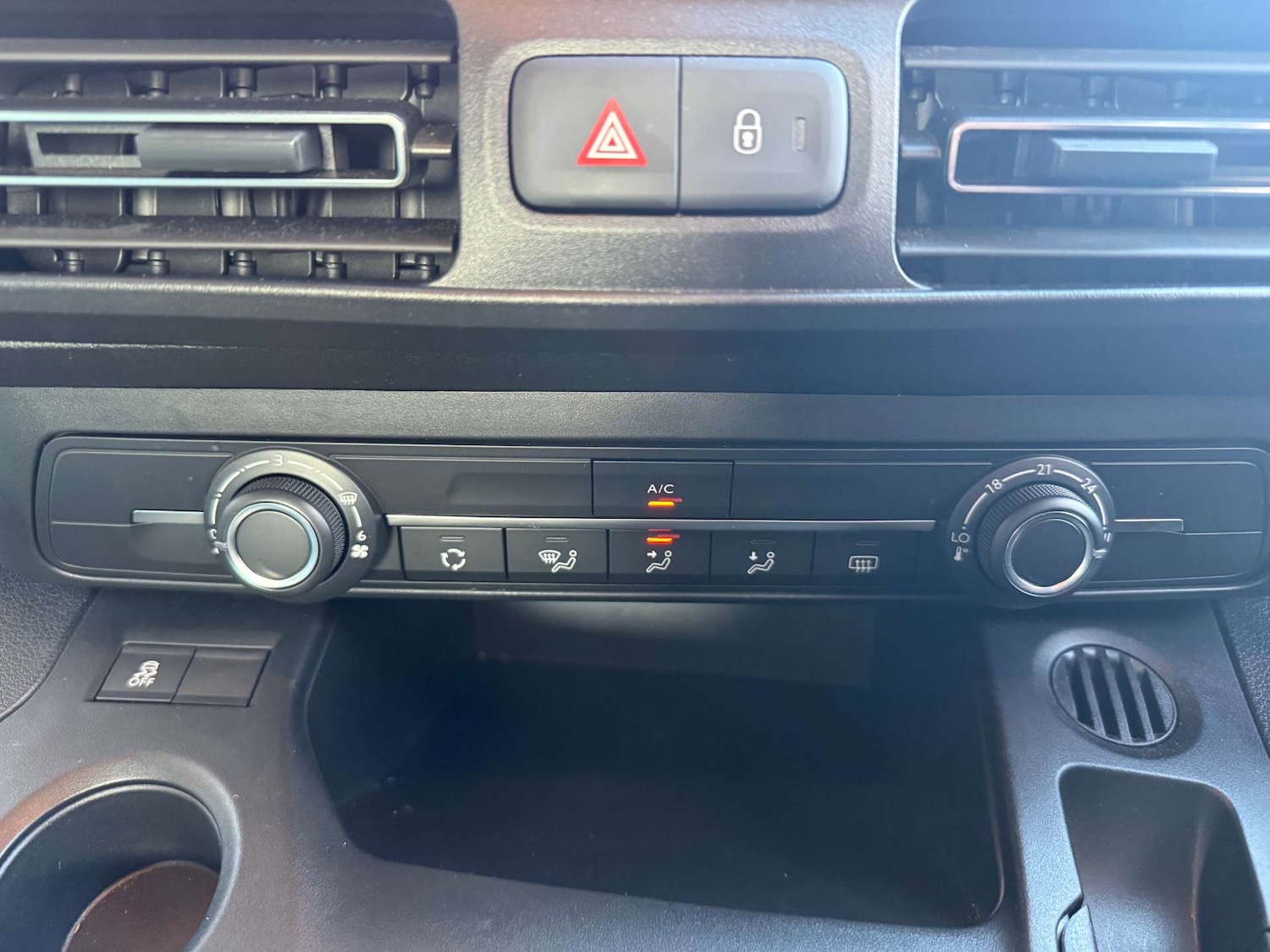 Used Citroen Berlingo 2019 for sale - 76601053: Photo 26