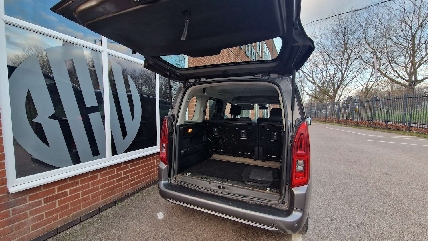 Used Vauxhall Combo Life 2019 for sale - 76923104: Photo 10