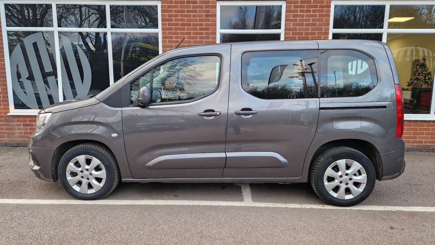 Used Vauxhall Combo Life 2019 for sale - 76923104: Photo 3