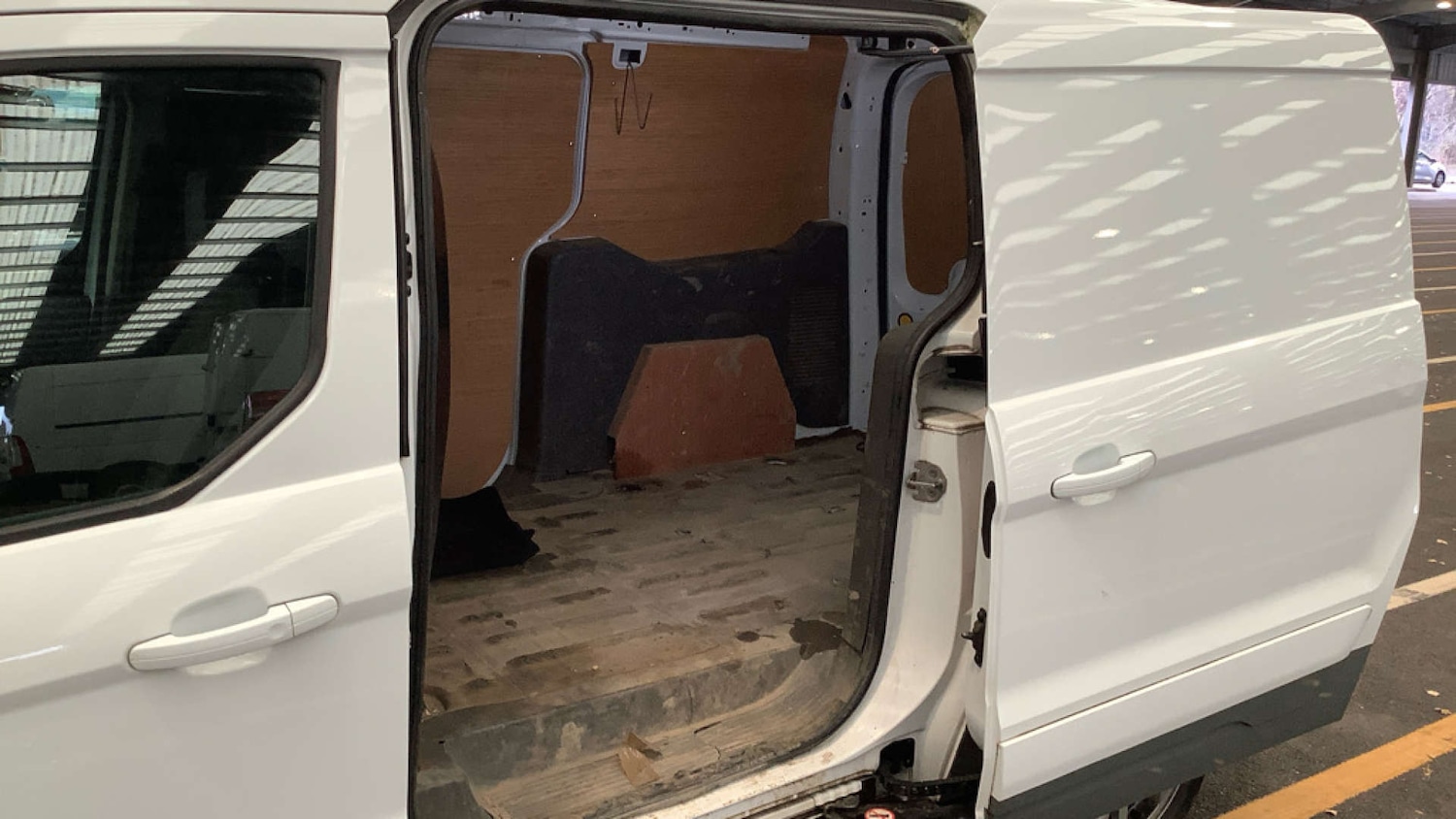 Used Ford Transit Connect 2021 for sale - 77088715: Photo 8