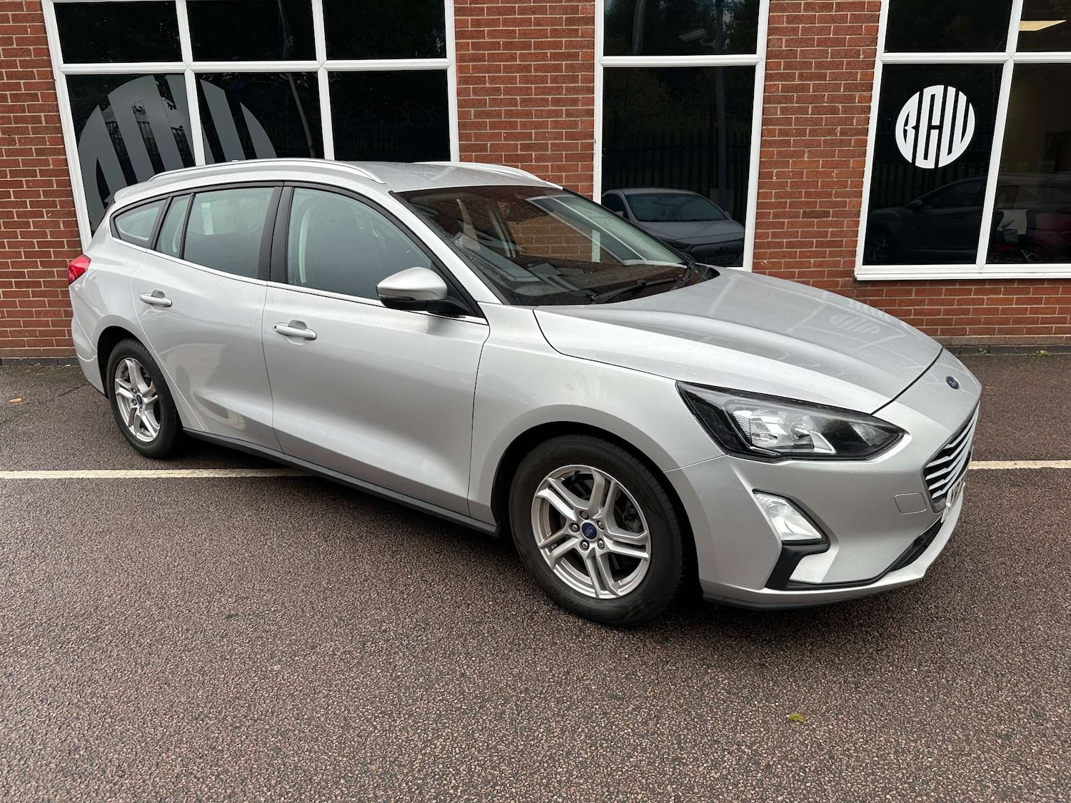 Used Ford Focus 2020 for sale - 76601054: Photo 1