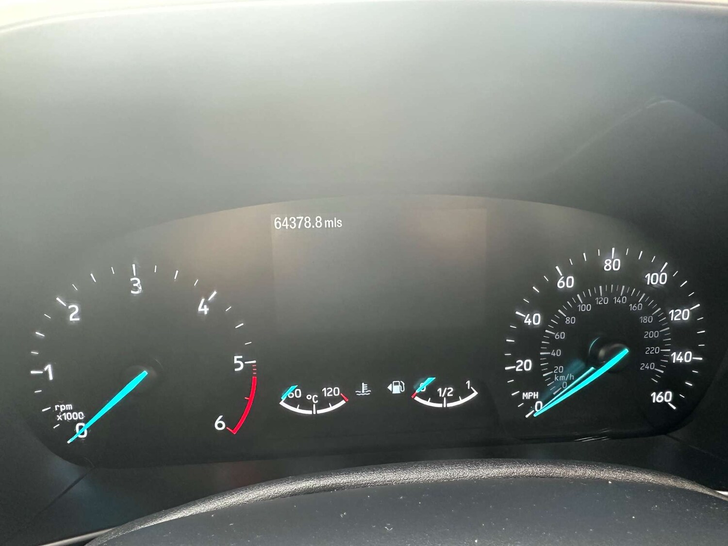 Used Ford Focus 2020 for sale - 76601054: Photo 11