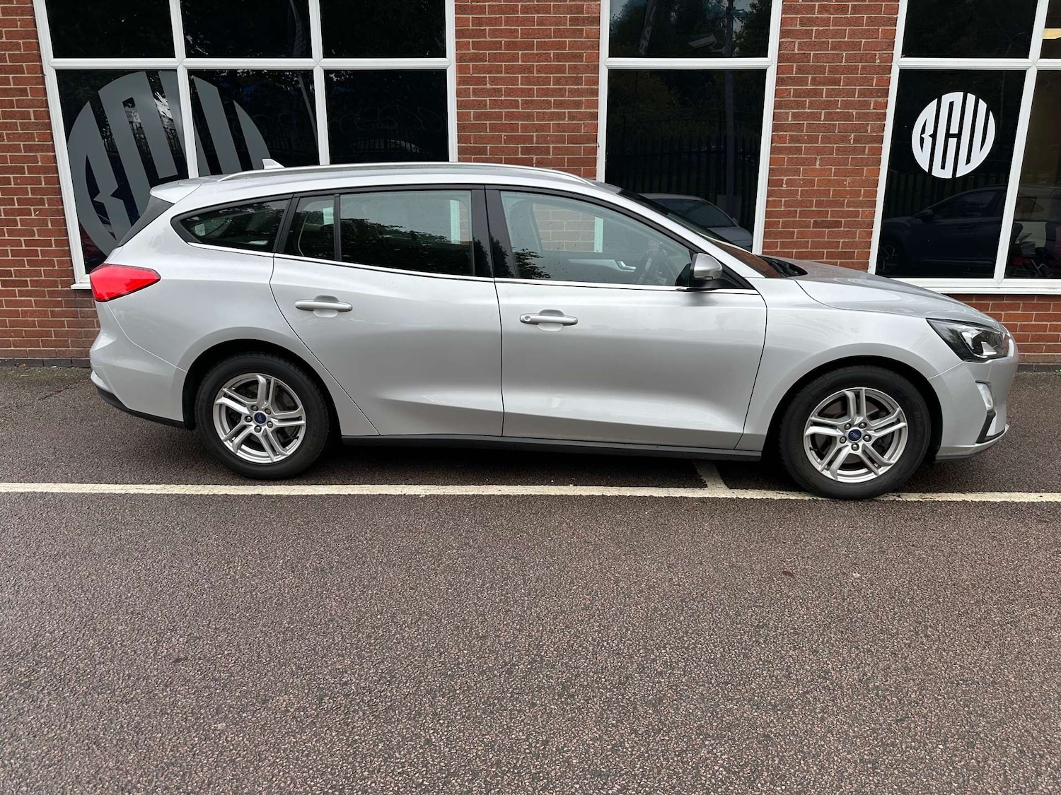 Used Ford Focus 2020 for sale - 76601054: Photo 6