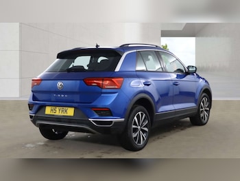 Used Volkswagen T-Roc 2019 for sale - 78373942: Photo