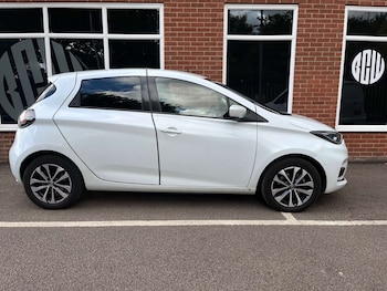 Used Renault Zoe 2021 for sale - 75923152: Photo