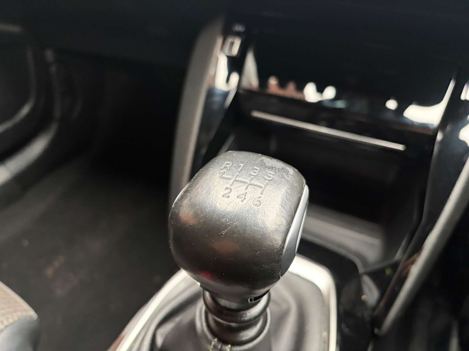 Used Peugeot 2008 2021 for sale - 77469841: Photo 25