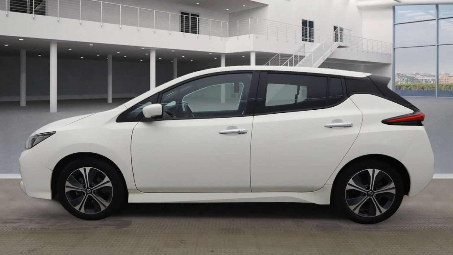 Used Nissan Leaf 2020 for sale - 76491025: Photo 6