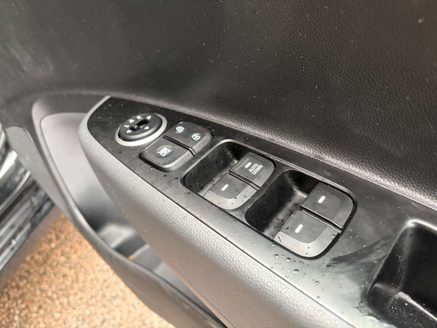 Used Hyundai i10 2019 for sale - 77606769: Photo 23