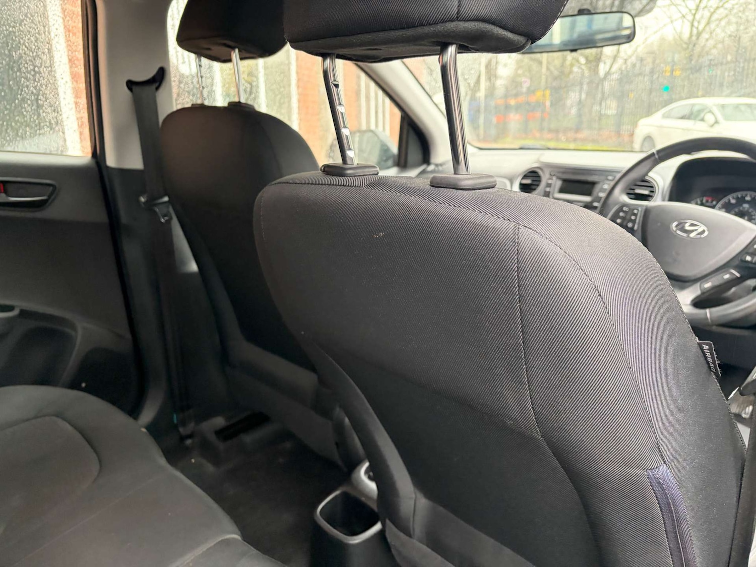 Used Hyundai i10 2019 for sale - 77606769: Photo 9