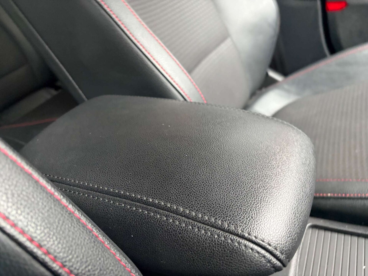 Used Ford Focus 2021 for sale - 77469808: Photo 11