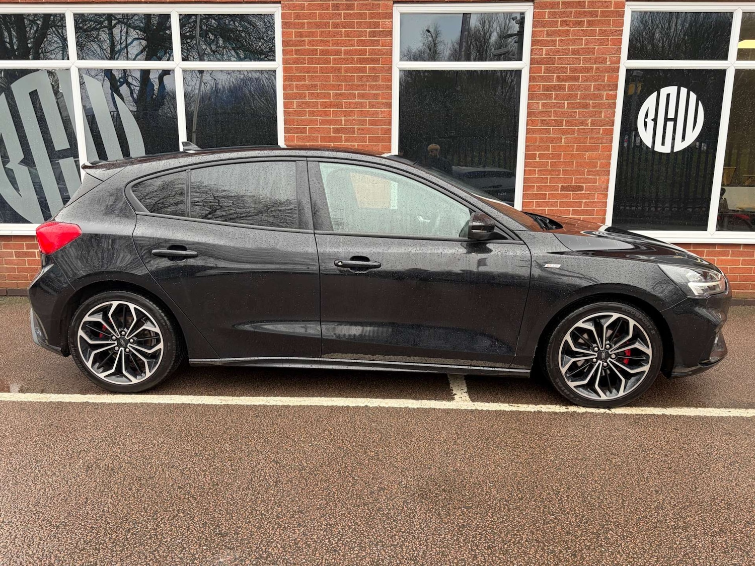 Used Ford Focus 2021 for sale - 77469808: Photo 2