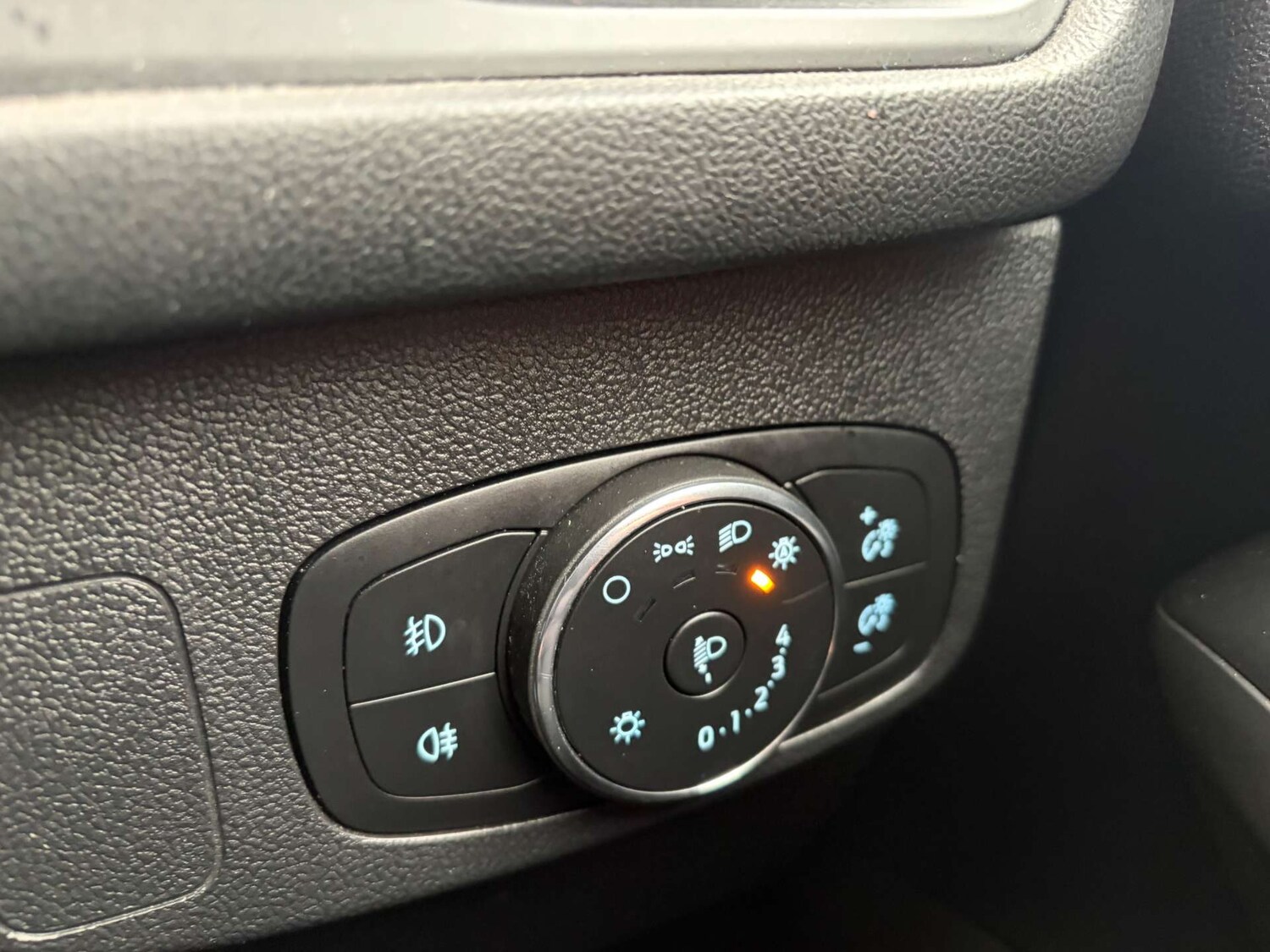 Used Ford Focus 2021 for sale - 77469808: Photo 23