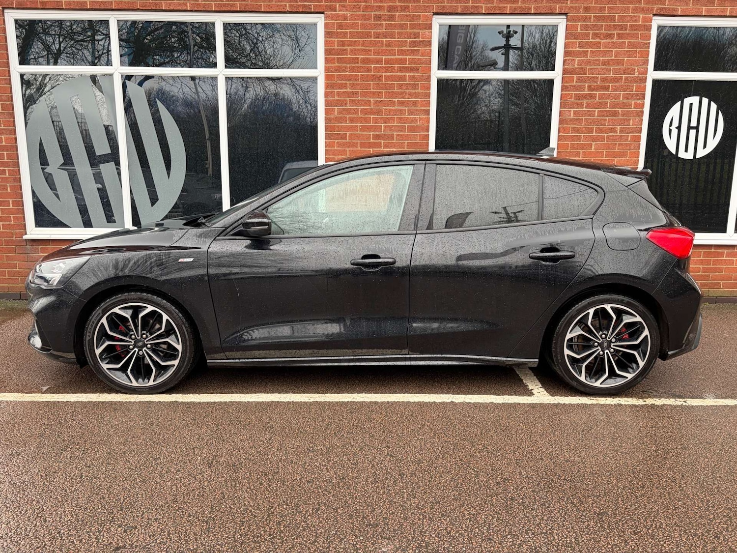 Used Ford Focus 2021 for sale - 77469808: Photo 3