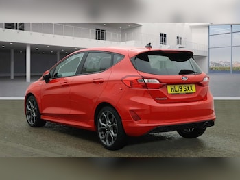 Used Ford Fiesta 2019 for sale - 75923160: Photo