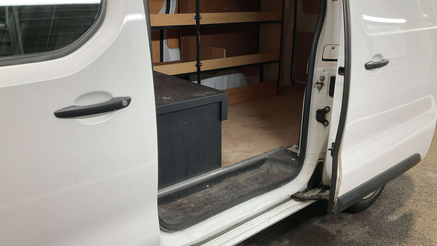 Used Vauxhall Vivaro 2022 for sale - 77303963: Photo 8