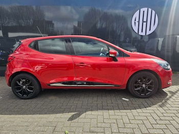 Used Renault Clio 2019 for sale - 75617383: Photo