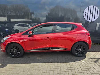 Used Renault Clio 2019 for sale - 75617383: Photo