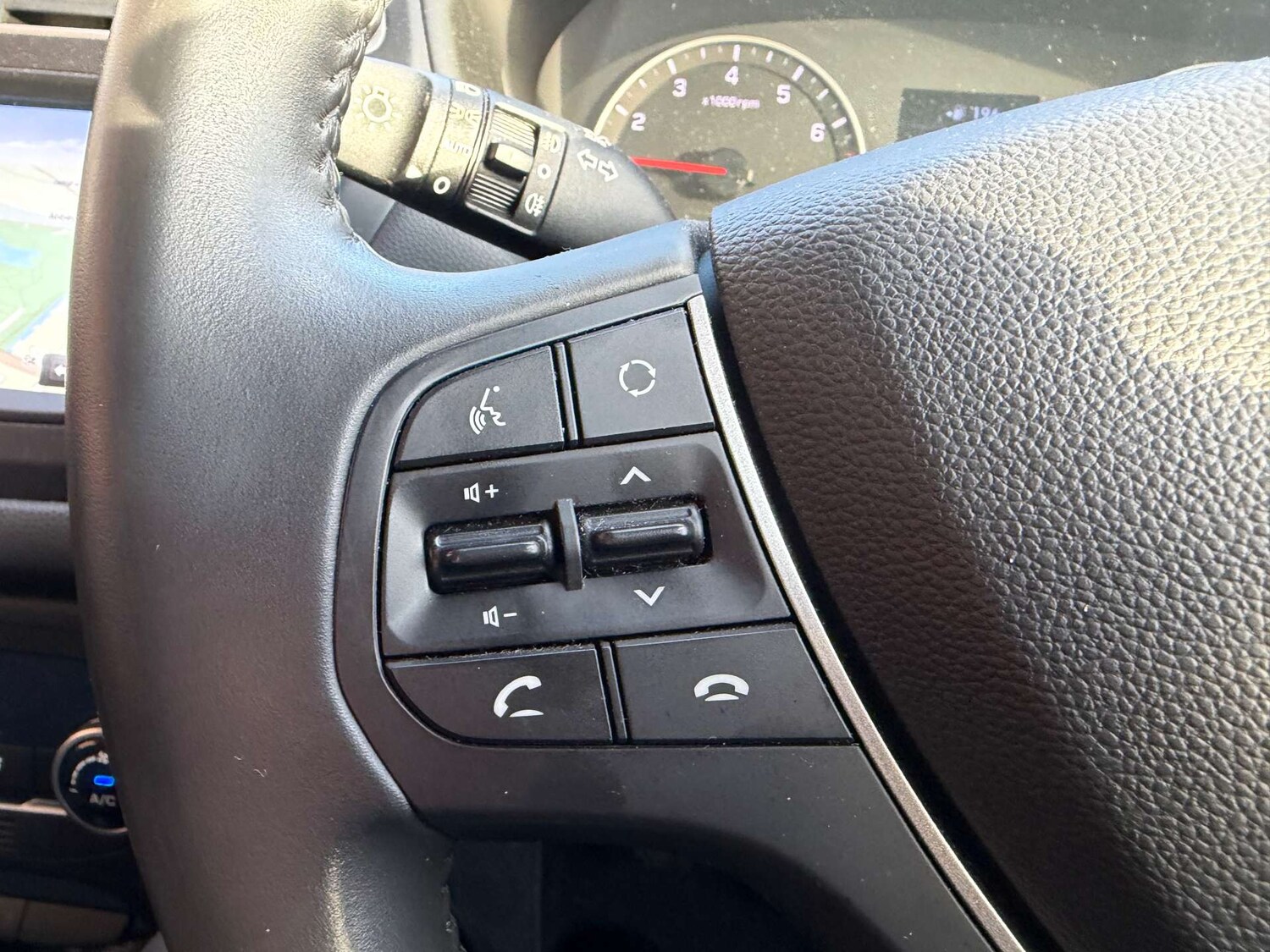 Used Hyundai i20 2019 for sale - 76601328: Photo 17