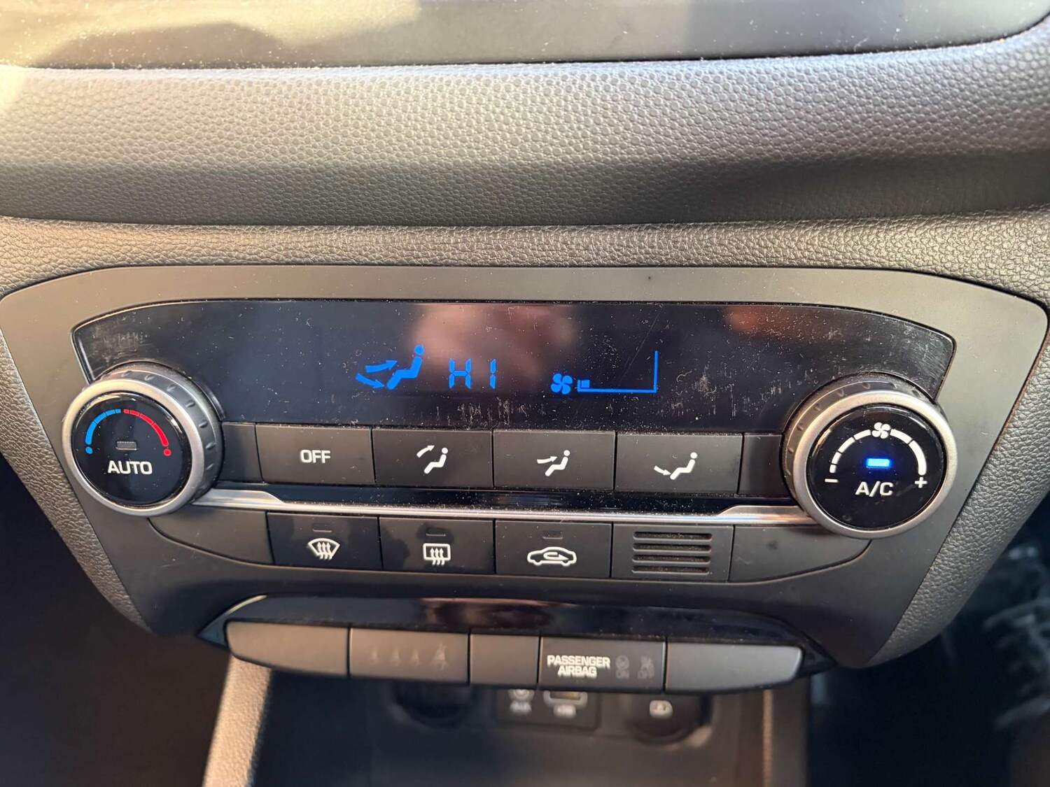 Used Hyundai i20 2019 for sale - 76601328: Photo 21