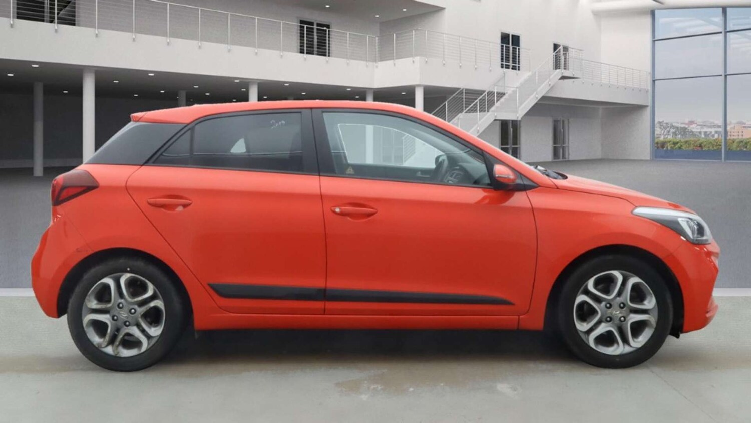 Used Hyundai i20 2019 for sale - 76601328: Photo 5