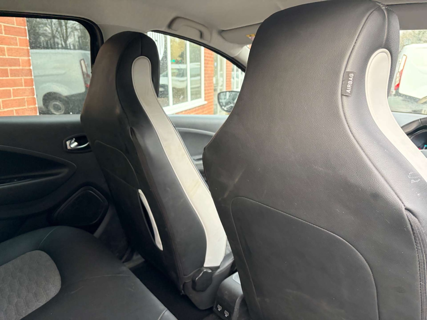 Used Renault Zoe 2021 for sale - 77152850: Photo 13