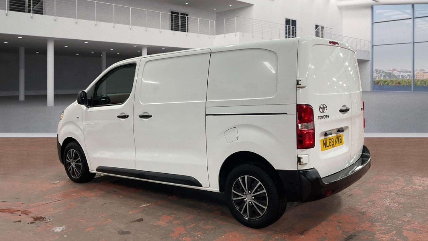Used Toyota ProAce 2019 for sale - 76416837: Photo 3