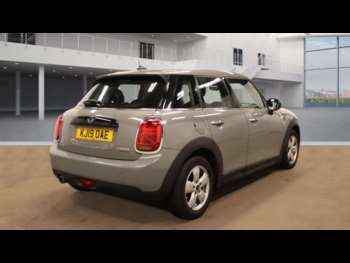 Used MINI Hatch 2019 for sale - 75336342: Photo